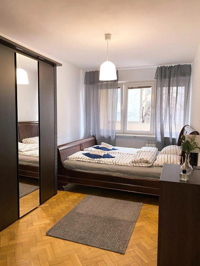 Twarda 66 Pokoje W Centrum Warszawy Warsaw Luaran gambar